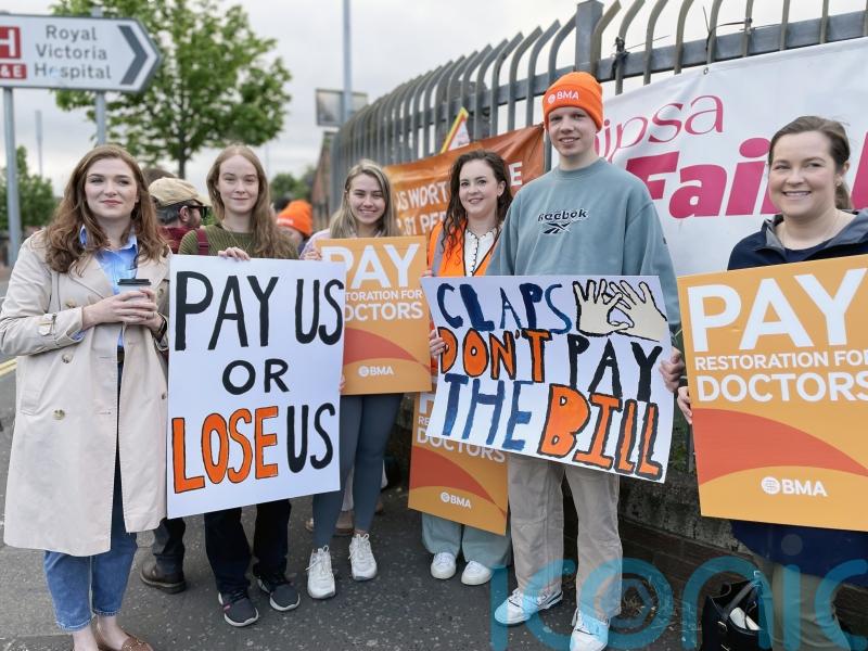 Junior doctors in Northern Ireland stage 48-hour strike