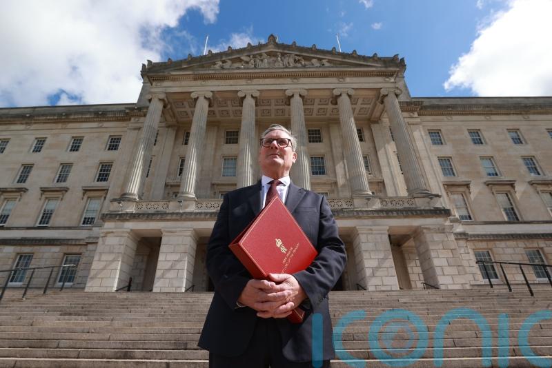 PM pledges to work ‘constructively’ to resolve NI public sector finance concerns