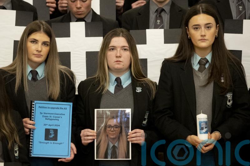 Co Tyrone school pupils press minister for A5 upgrade to start