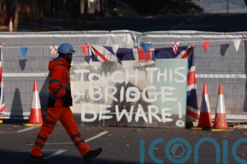 Police remove sinister sign that warned against dismantling Boyne Bridge