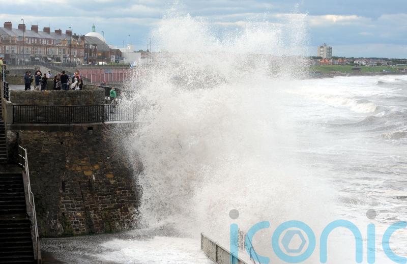 High winds and rain cause travel disruption as Storm Ashley hits