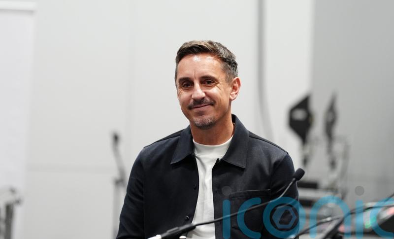 Gary Neville takes part in Queen’s fundraising event for peace institute