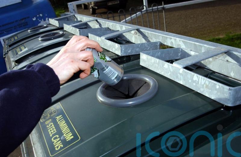 Government vows to end ‘throwaway society’ with bottle-return scheme