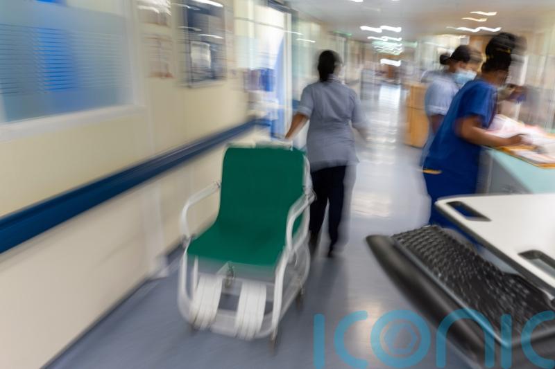 Draft budget could cause cuts equivalent to losing 10,000 staff – health chiefs