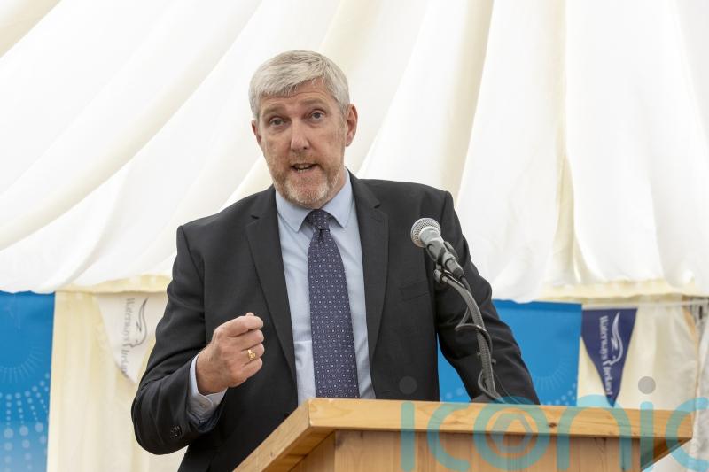 O’Dowd welcomes deal on civil service pay