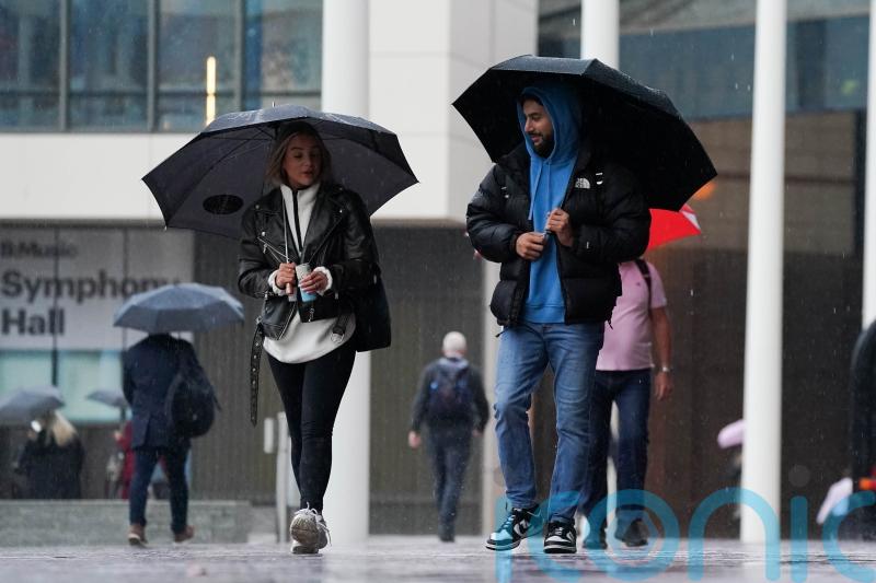 Wet bank holiday weather to end record-breaking dry spring