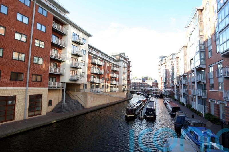 Average UK house prices flattened out month-on-month in June &ndash; Halifax