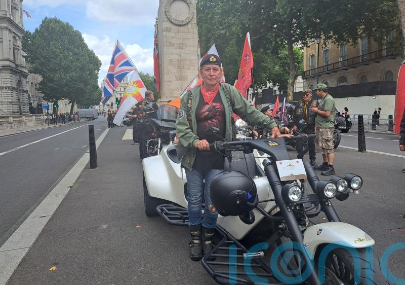 Veterans protest against possible repeal of Legacy Act