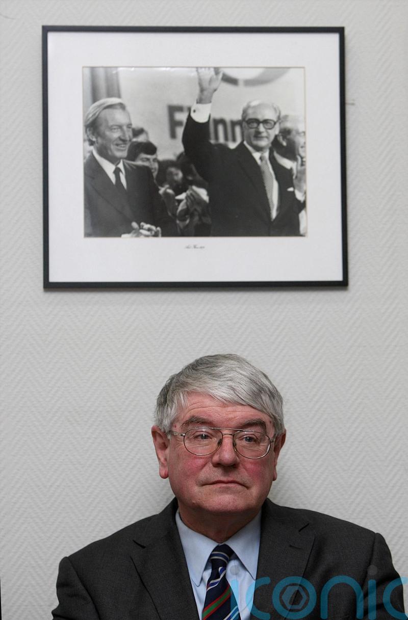 Martin Mansergh showed ‘boundless commitment to very end’, funeral told