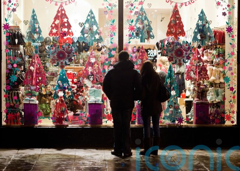 Areas of UK where Christmas shoppers expect to spend most and least revealed