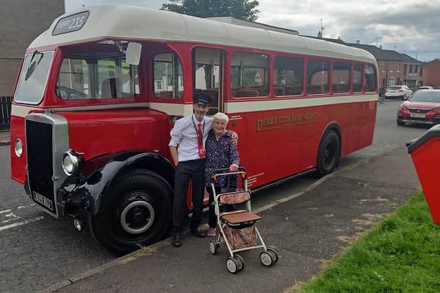 Derry City Bus Tours.