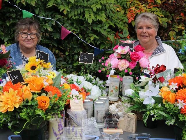 Chrisy and Ann, Floral Lee pictured at Culmore Manor Fun Day.  (Photo - Deirdre Heaney, nwpresspics)
