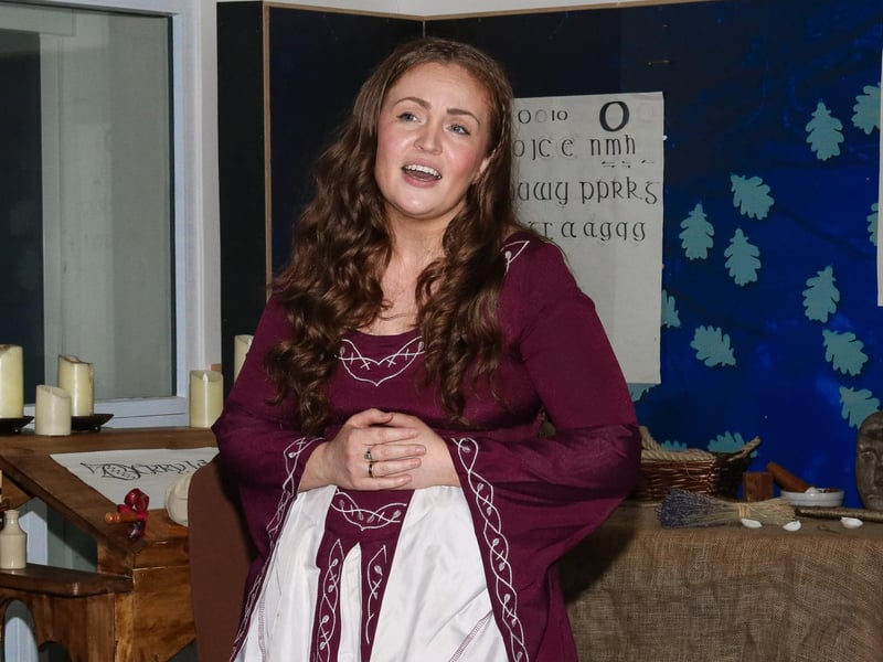 Rionach Wright in the role of Eithna, pictured at a Medieval costumed re-enactment of scene from the life of Cholmcille held in Âras Cholmcille.  (Photo - Deirdre Heaney, nwpresspics)